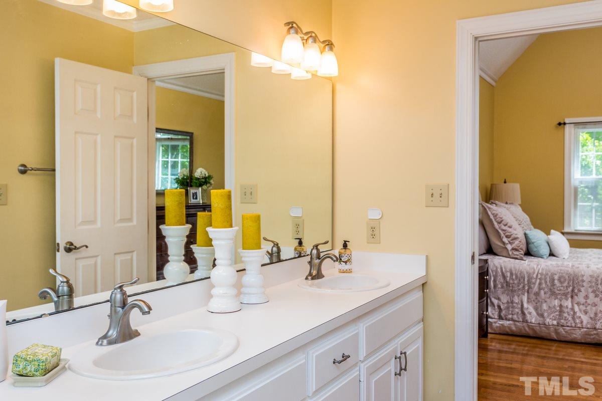 6128 Wolverhampton Drive Raleigh, NC 27603 - Photo 20 of 24