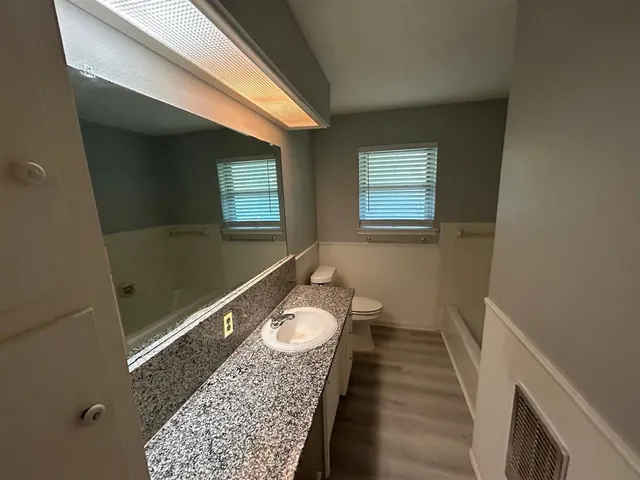 $1,900 | 1735 14th Street, Plano, TX 75074