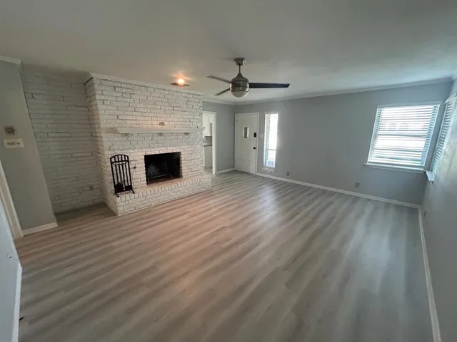 $1,900 | 1735 14th Street, Plano, TX 75074