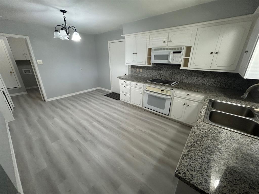 1735 14th Street Plano, TX 75074 - Photo 9 of 18