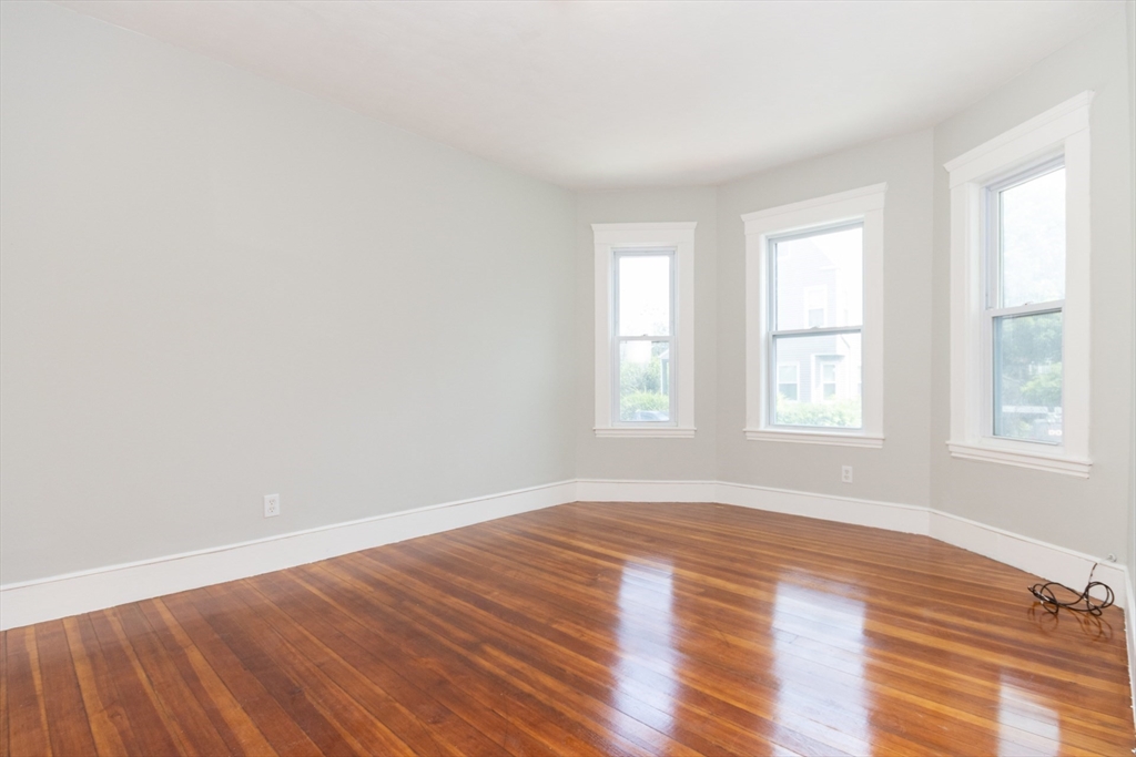 35 Torrey Street, Unit 3 Boston, MA 02124 - Photo 7 of 27