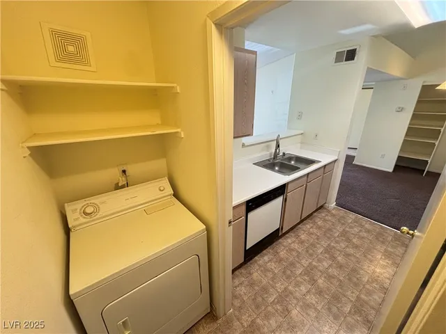 $1,135 | 7885 West Flamingo Road, Unit 2089, Las Vegas, NV 89147