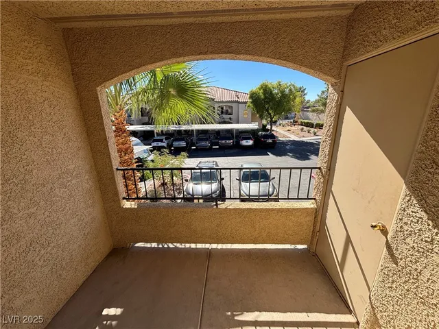 $1,135 | 7885 West Flamingo Road, Unit 2089, Las Vegas, NV 89147