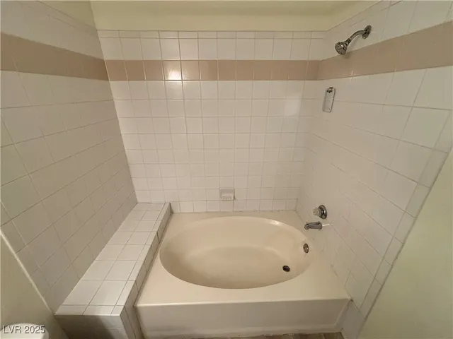 $1,135 | 7885 West Flamingo Road, Unit 2089, Las Vegas, NV 89147