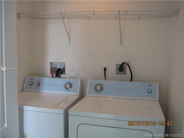 1271 Northeast 40th Road Homestead, FL 33033 - Photo 9 of 13 Gallery Image 9