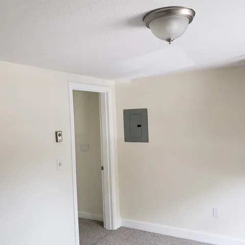 $1,895 | 49 Pine Hill Road, Berwick, ME 03901