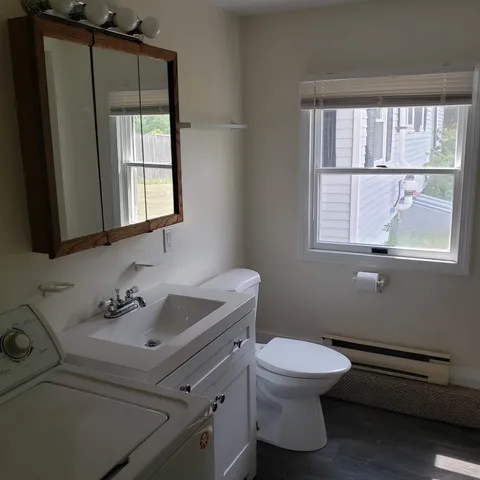 $1,895 | 49 Pine Hill Road, Berwick, ME 03901