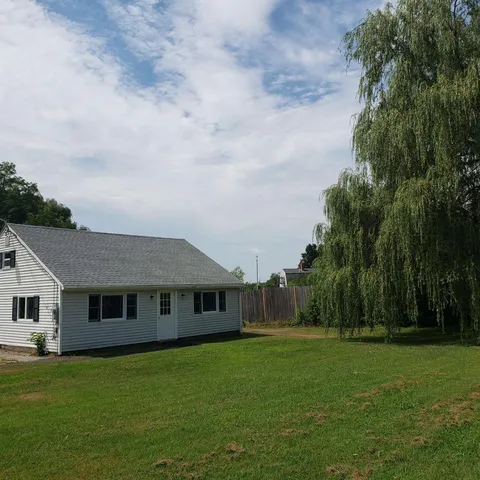 $1,895 | 49 Pine Hill Road, Berwick, ME 03901