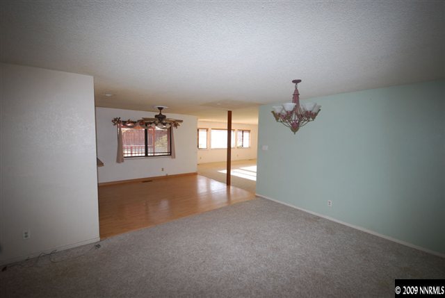 15615 Fawn Lane Reno, NV 89511 - Photo 2 of 9 Photo 2
