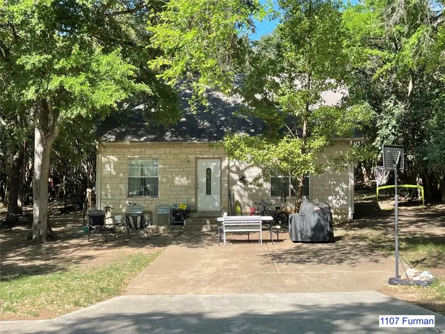 $965,000 | 1007-1015 Earle Street, San Marcos, TX 78666