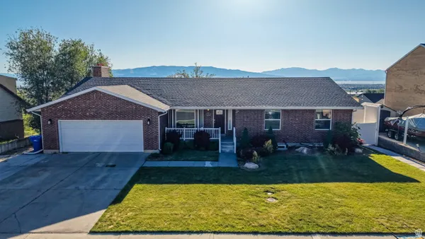 $690,000 | 324 Ridgecrest Drive, Orem, UT 84058