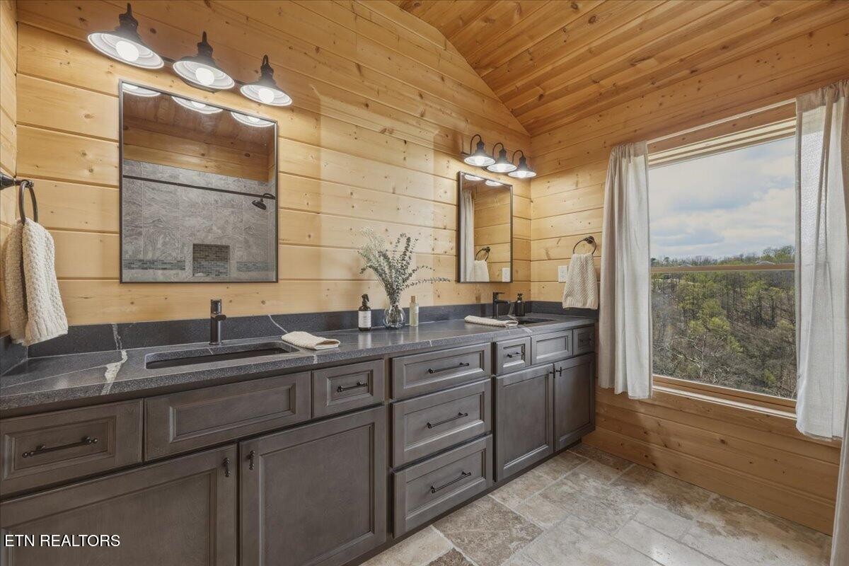 2266 Lone Ridge Drive Sevierville, TN 37862 - Photo 22 of 49 Gallery Image 22