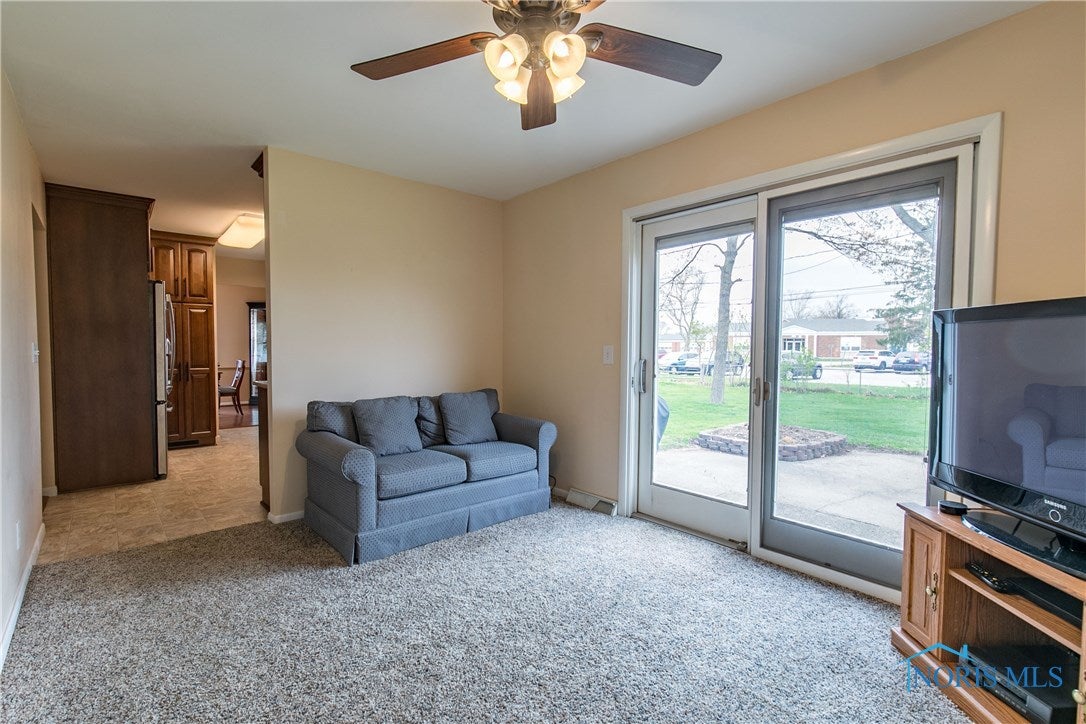 6462 Longfellow Road Sylvania, OH 43560 - Photo 14 of 36 Gallery Image 14
