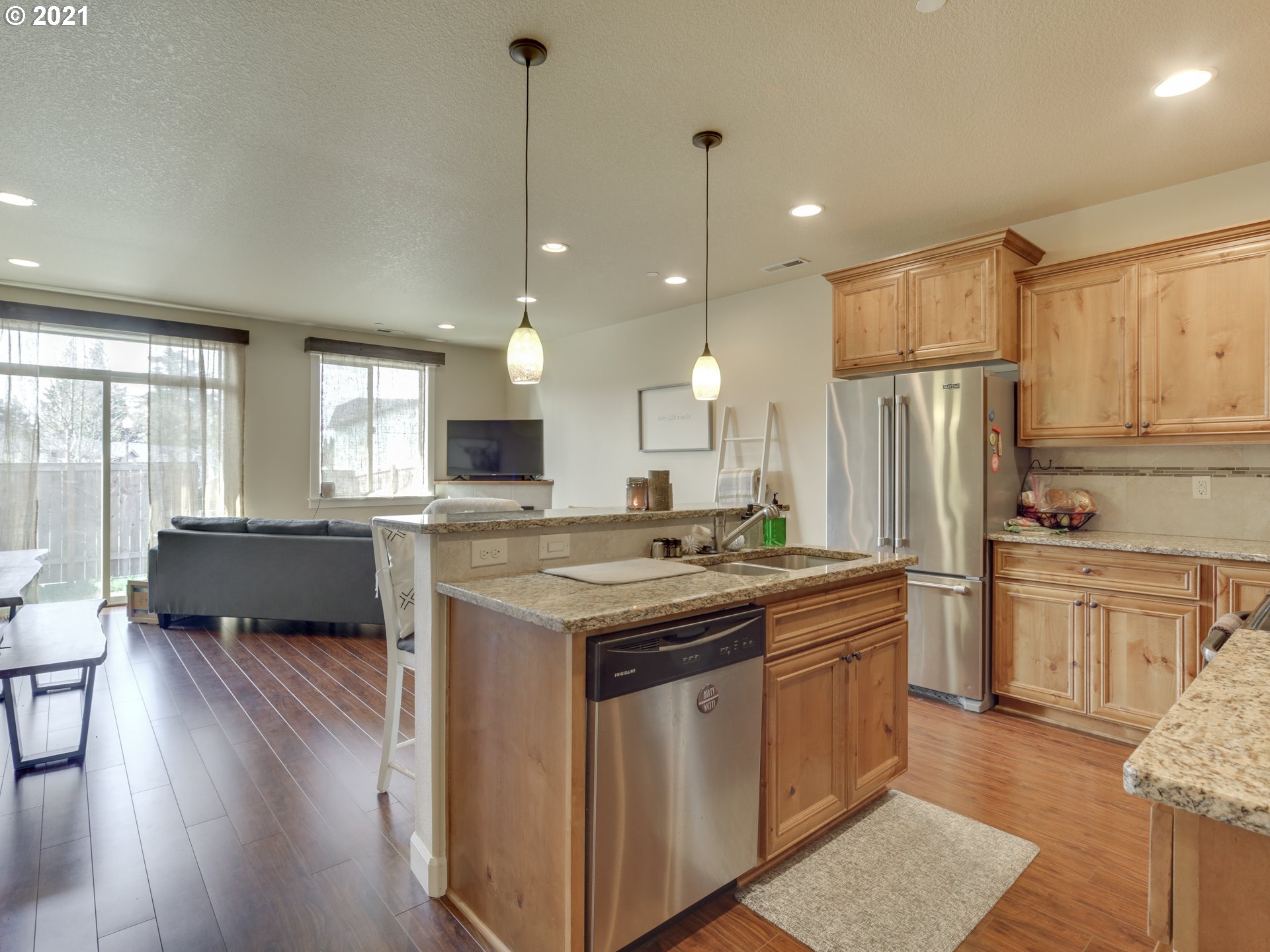 233 North 33rd Court Ridgefield, WA 98642 - Photo 3 of 29