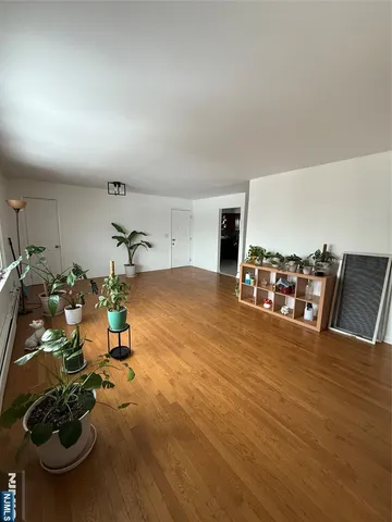 $2,500 | 1701 83rd Street, North Bergen, NJ 07047