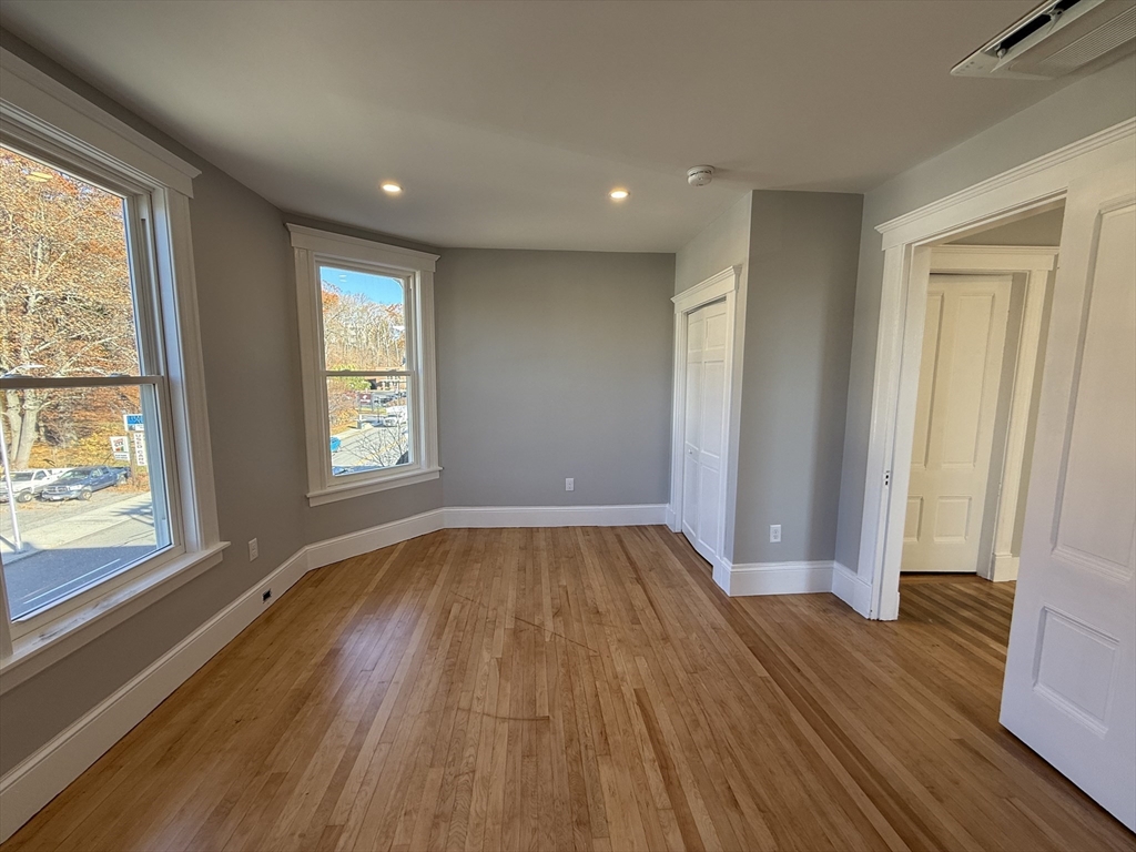 237 Park Avenue, Unit 3 Worcester, MA 01609 - Photo 11 of 20