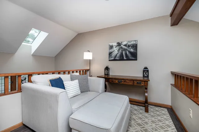 $237,000 | 2 Creekwood Lane, Galena, IL 61036