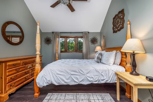 $237,000 | 2 Creekwood Lane, Galena, IL 61036