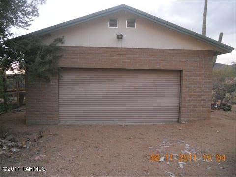 6231 North Van Ark Road Tucson, AZ 85743 - Photo 9 of 10