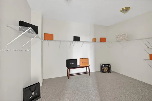 $3,950 | 19707 Turnberry Way, Unit 7F, Aventura, FL 33180