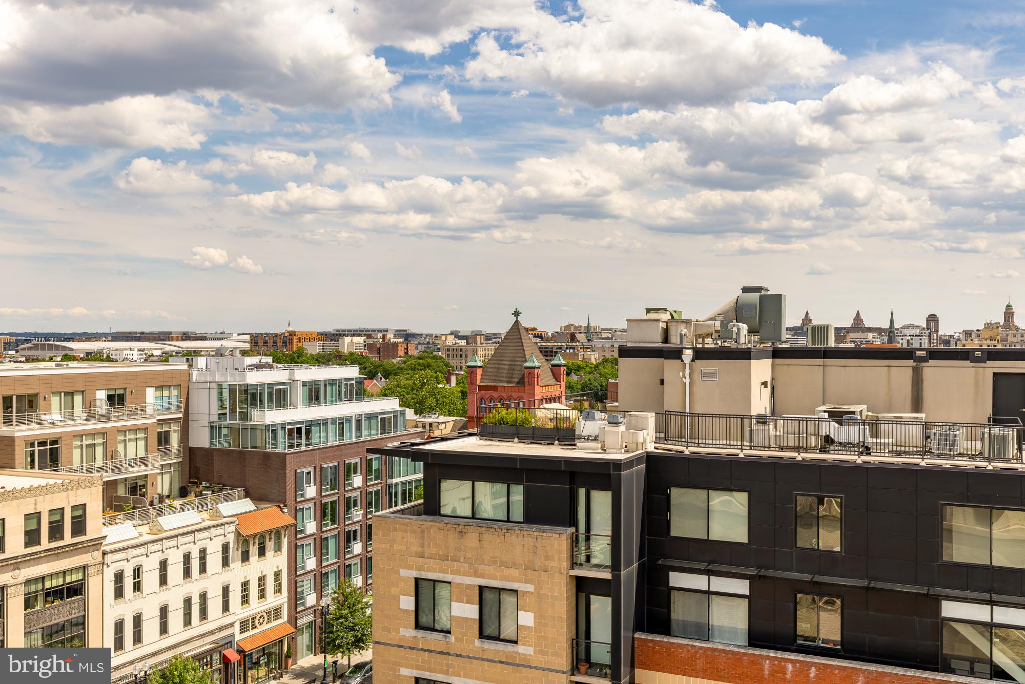 1401 R Street Northwest, Unit PH3 Washington, DC 20009 - Photo 35 of 37