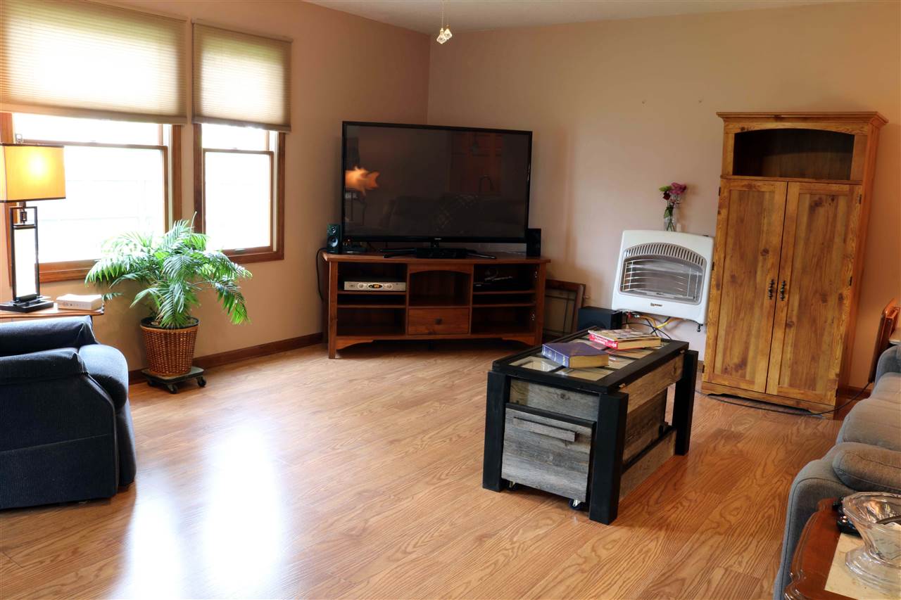 9632 Mariners Ridge Drive Fort Wayne, IN 46819 - Photo 13 of 27