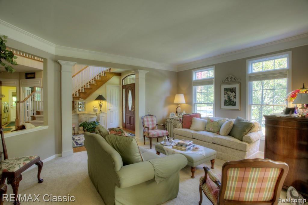1738 Lasalle Road Canton, MI 48187 - Photo 5 of 36 Living Room