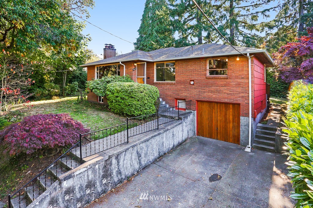 4121 Southwest Webster Street Seattle, WA 98136 - Photo 1 of 25 Gallery Image 1