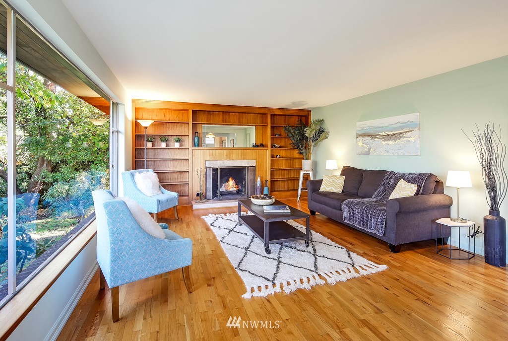 4121 Southwest Webster Street Seattle, WA 98136 - Photo 2 of 25 Gallery Image 2