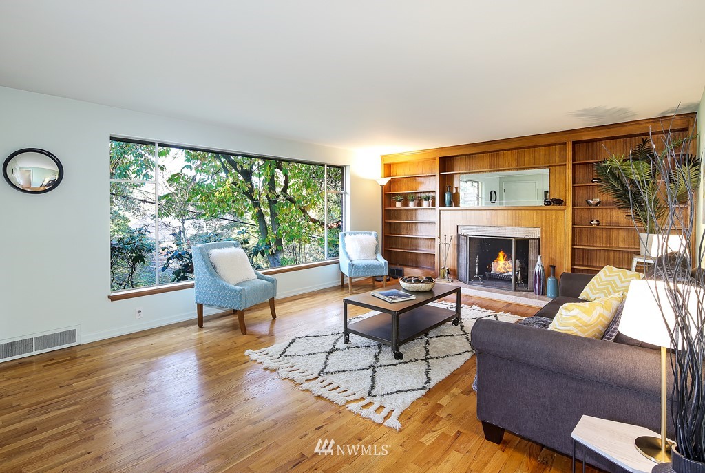 4121 Southwest Webster Street Seattle, WA 98136 - Photo 4 of 25 Gallery Image 4