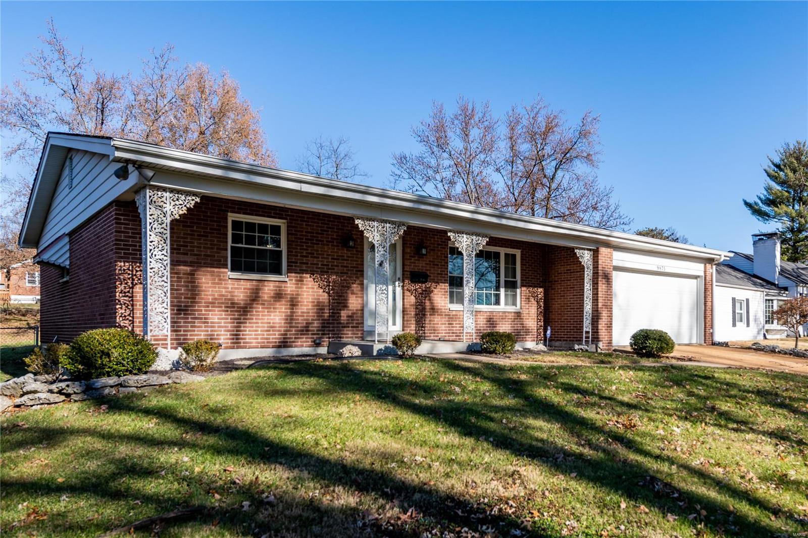 9875 Reavis Road St. Louis, MO 63123 - Photo 3 of 39