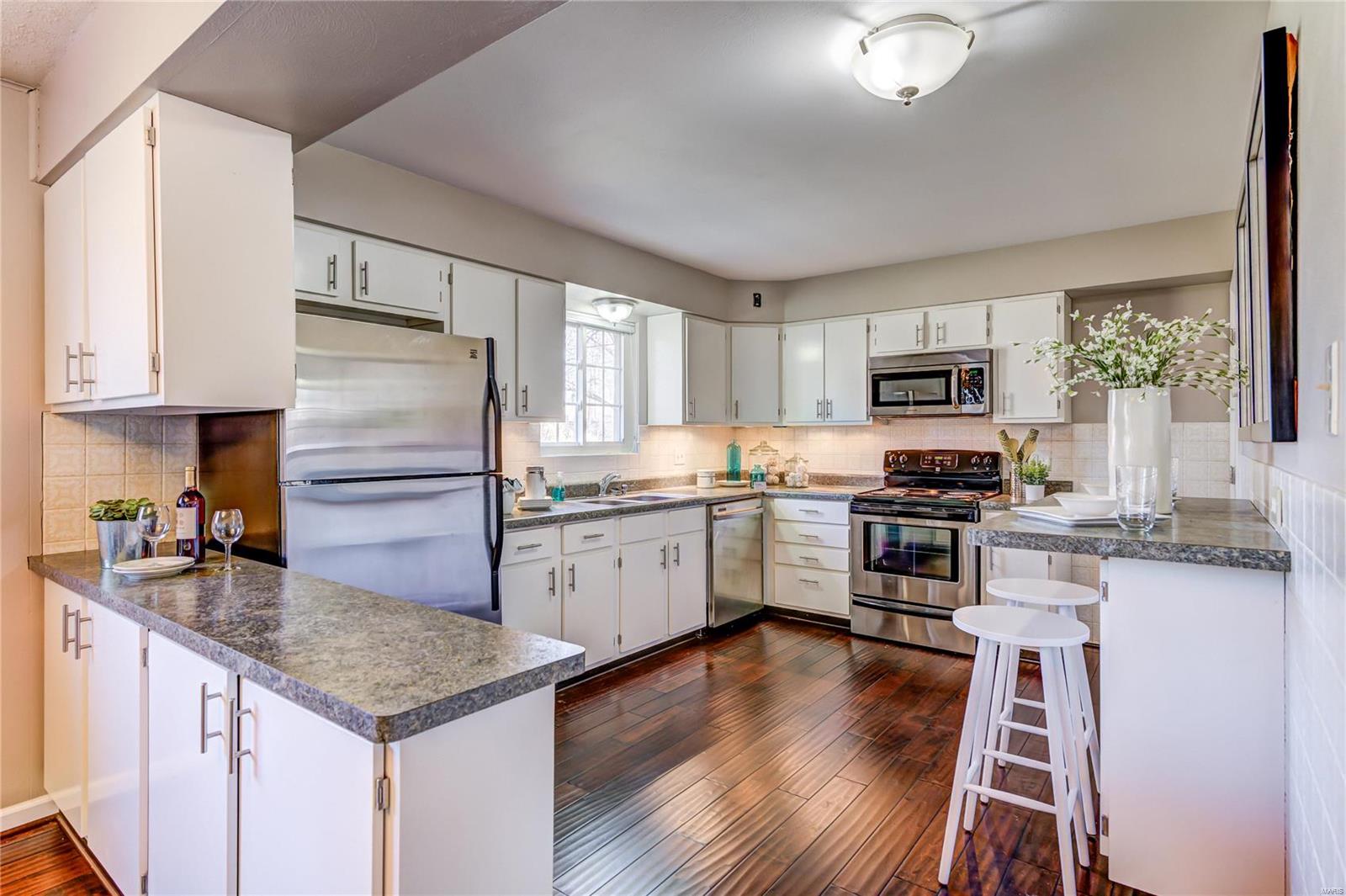 9875 Reavis Road St. Louis, MO 63123 - Photo 22 of 39