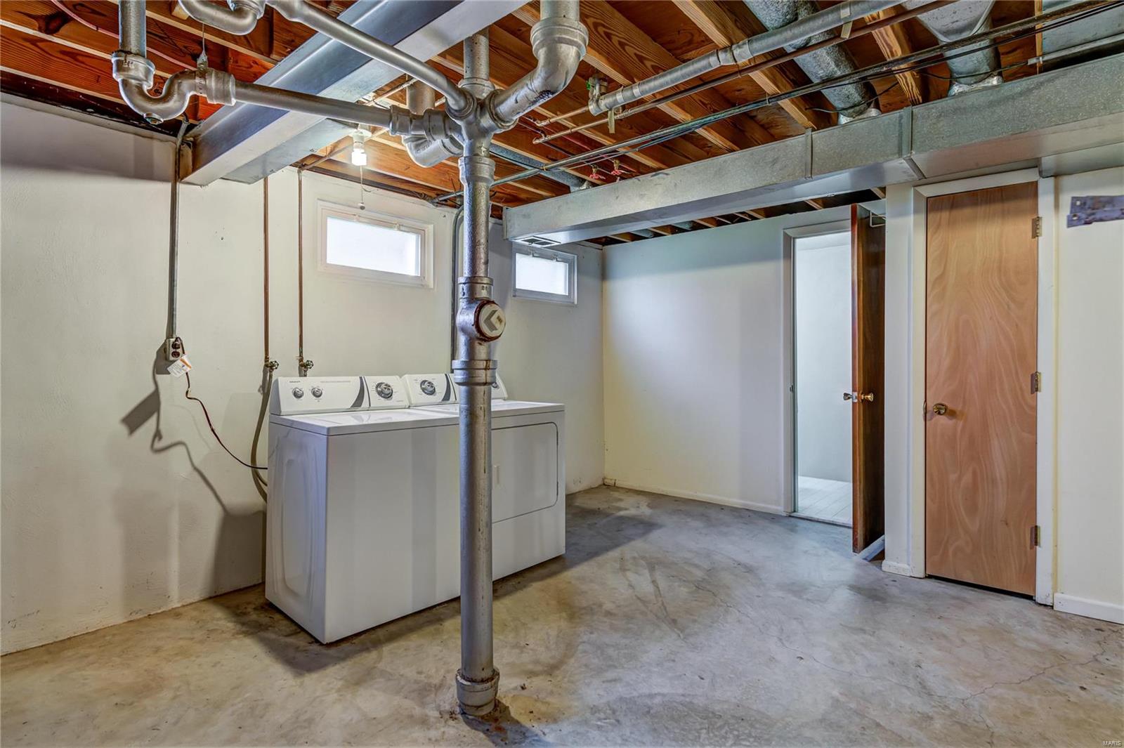 9875 Reavis Road St. Louis, MO 63123 - Photo 36 of 39