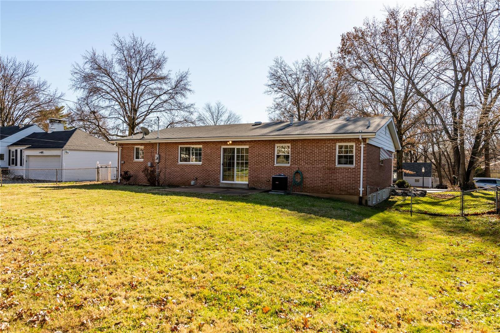 9875 Reavis Road St. Louis, MO 63123 - Photo 9 of 39