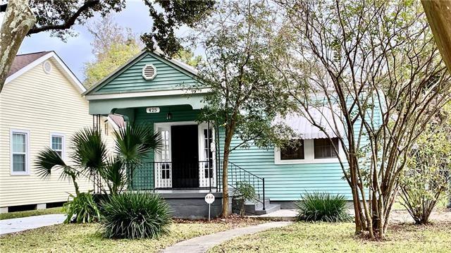 425 Rio Vista Avenue Jefferson, LA 70121 - Photo 1 of 15