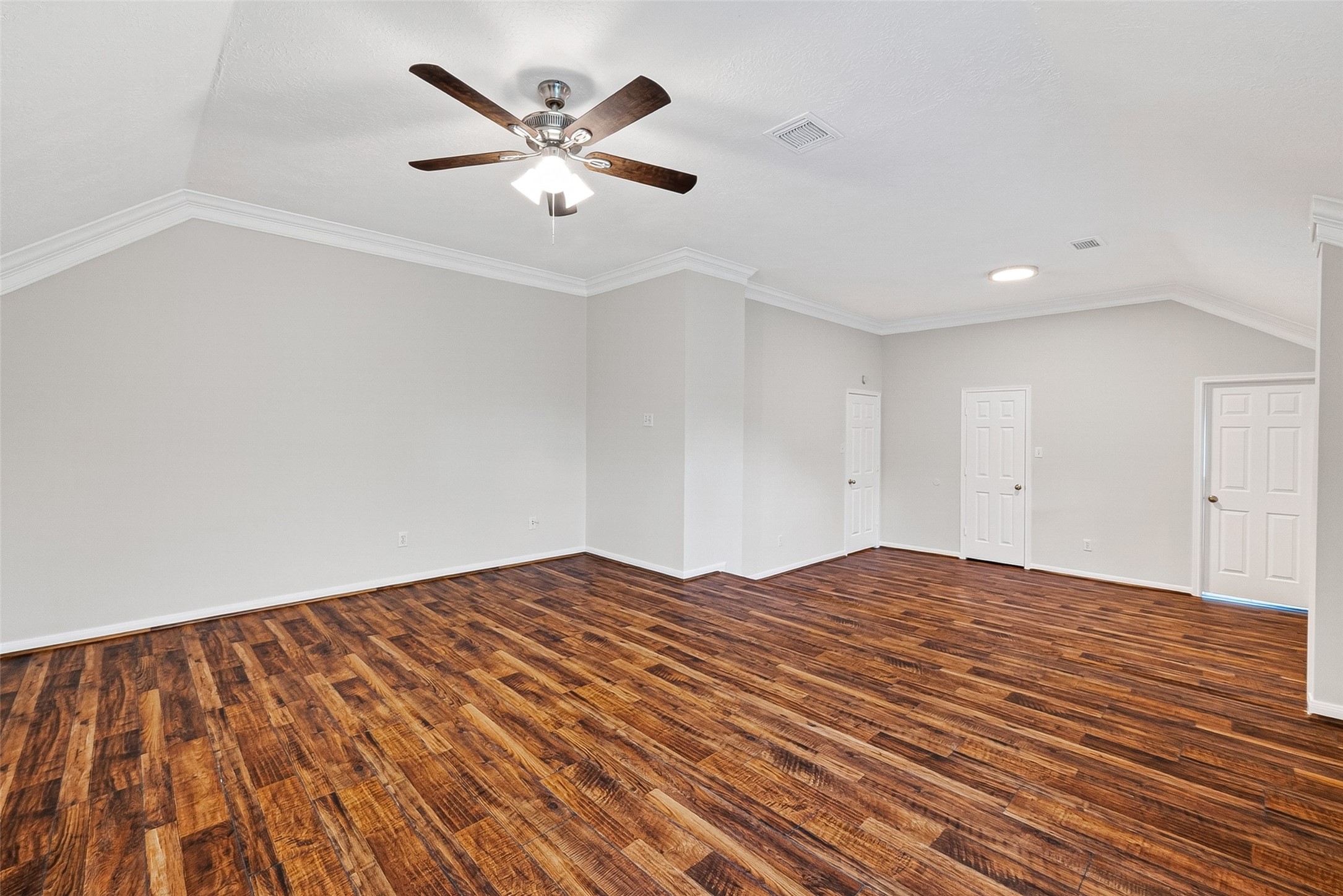4539 Springfield Lakes Street Sugar Land, TX 77479 - Photo 29 of 34 a view of empty room with wooden floor