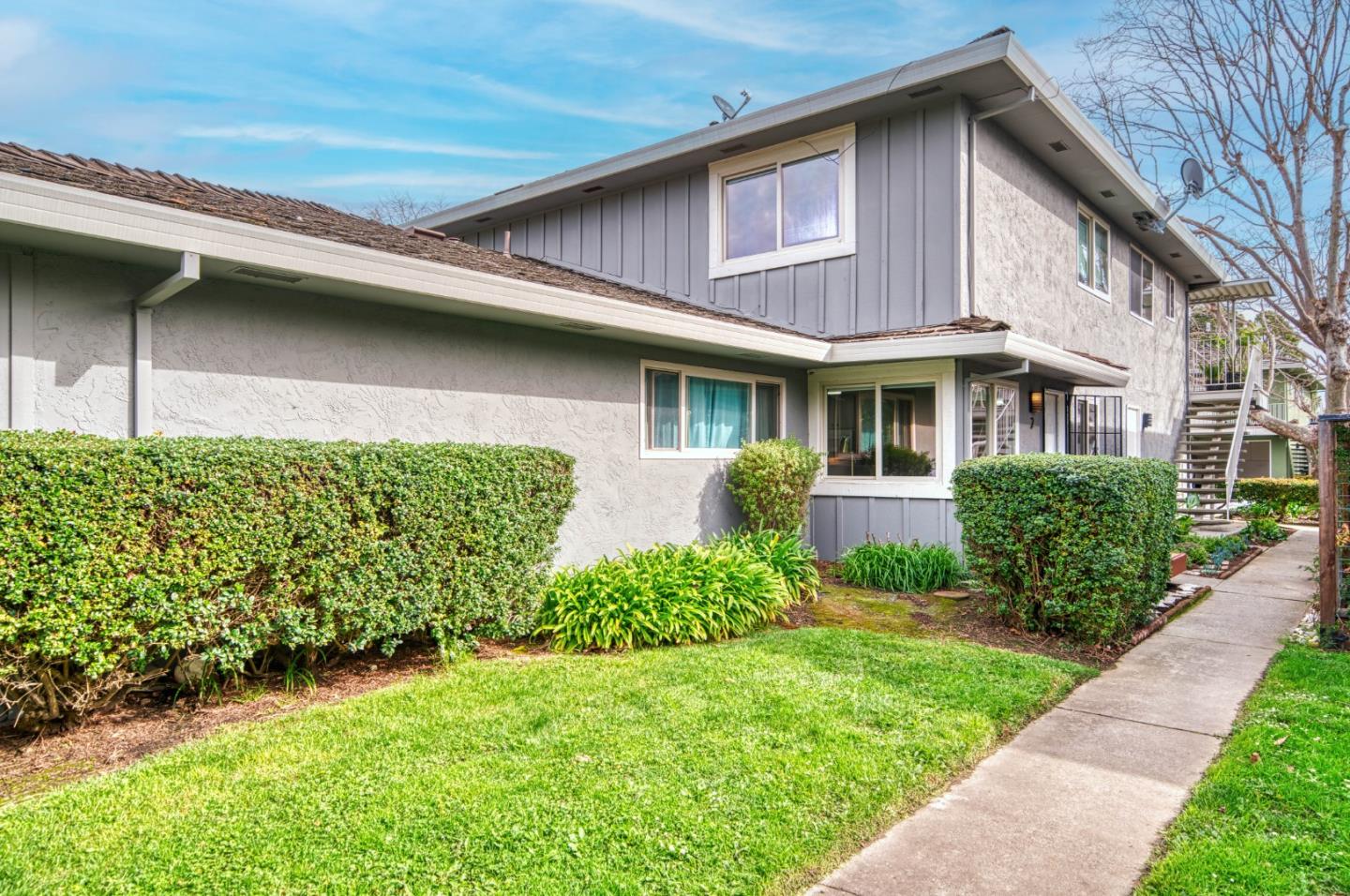 1380 Ruby Court, Unit 2 Capitola, CA 95010 - Photo 28 of 38 a front view of a house with garden