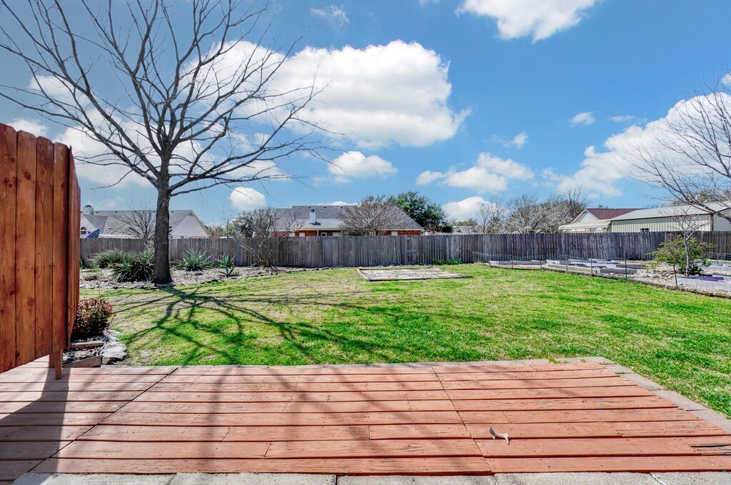 621 South Ruidoso Downs Drive Robinson, TX 76706 - Photo 30 of 41