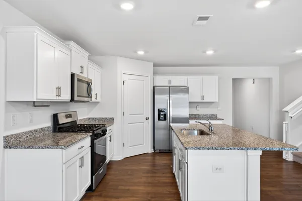 $319,900 | 3609 Shadow Pine Drive, Moore, SC 29369