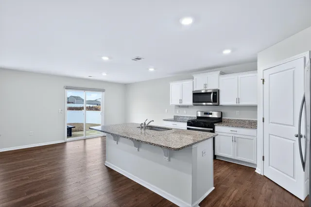 $329,900 | 3609 Shadow Pine Drive, Moore, SC 29369