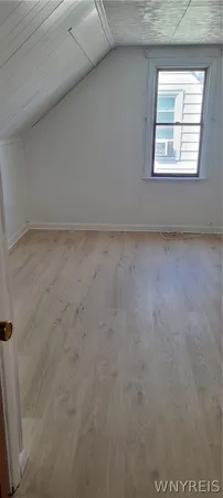 $1,500 | 3553 Sherwood Avenue, Niagara Falls, NY 14301