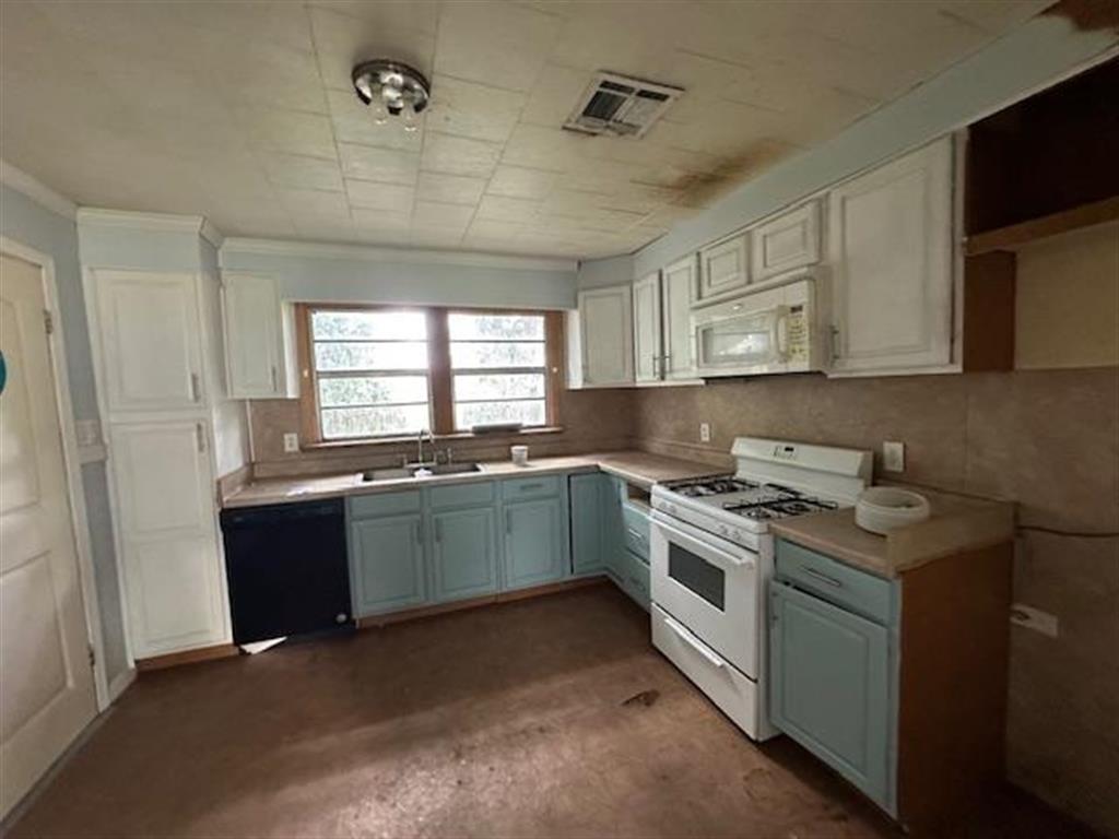 900 Mathilda Drive Sulphur, LA 70663 - Photo 9 of 14