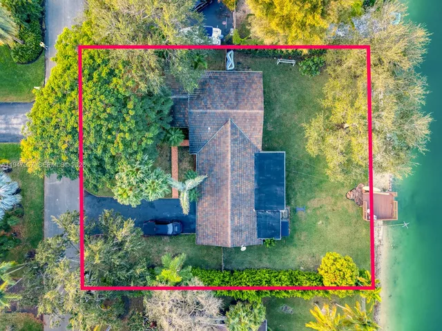 $6,000 | 12620 Southwest 114th Avenue, Miami, FL 33176