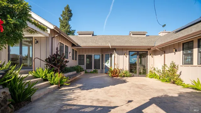 $1,895,000 | 3971 Rincon Ridge Drive, Santa Rosa, CA 95404