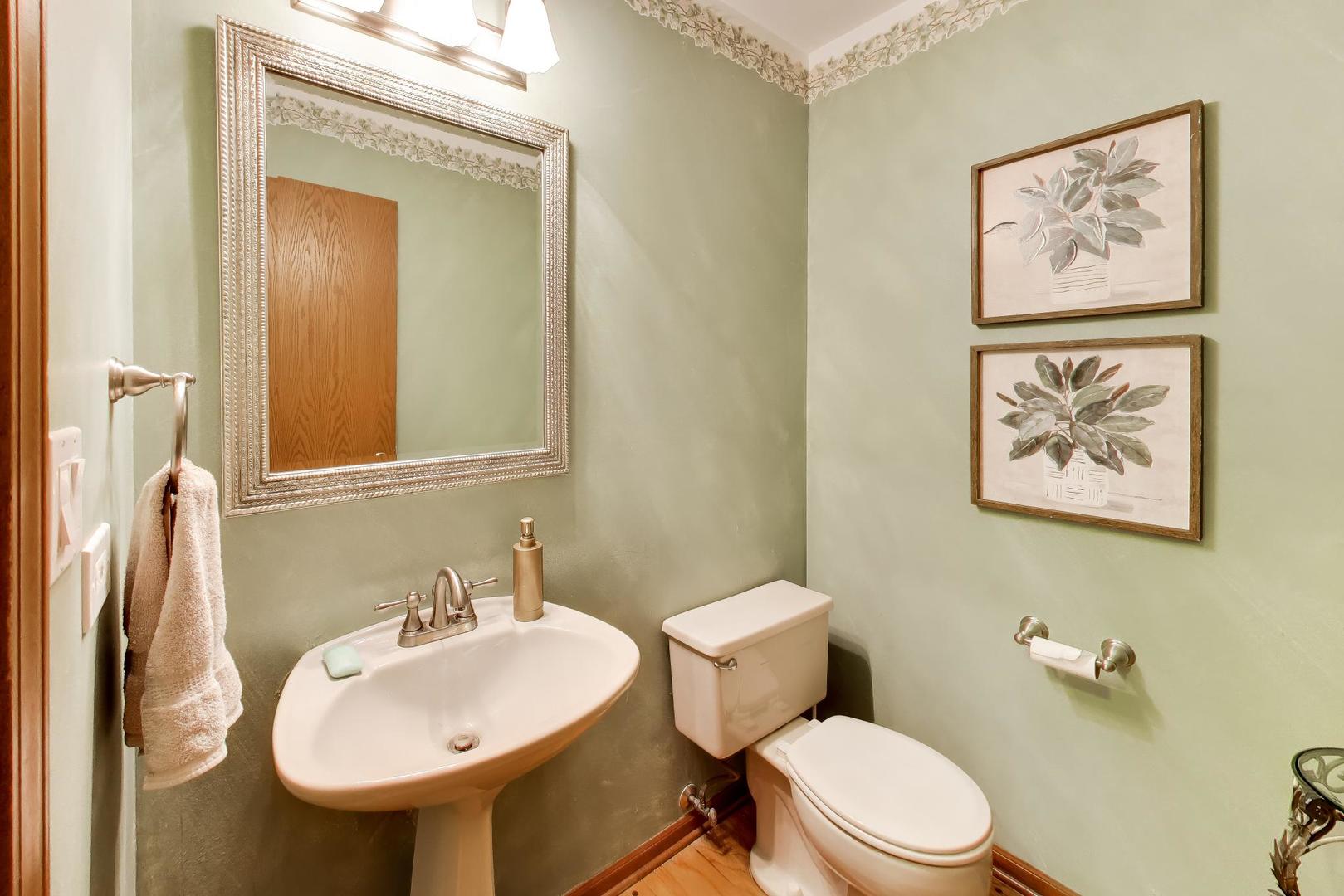 530 Cypress Bridge Road Lake Zurich, IL 60047 - Photo 19 of 44