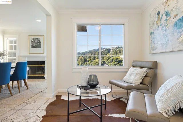 $1,095,000 | 5668 Buena Vista Avenue, Oakland, CA 94618