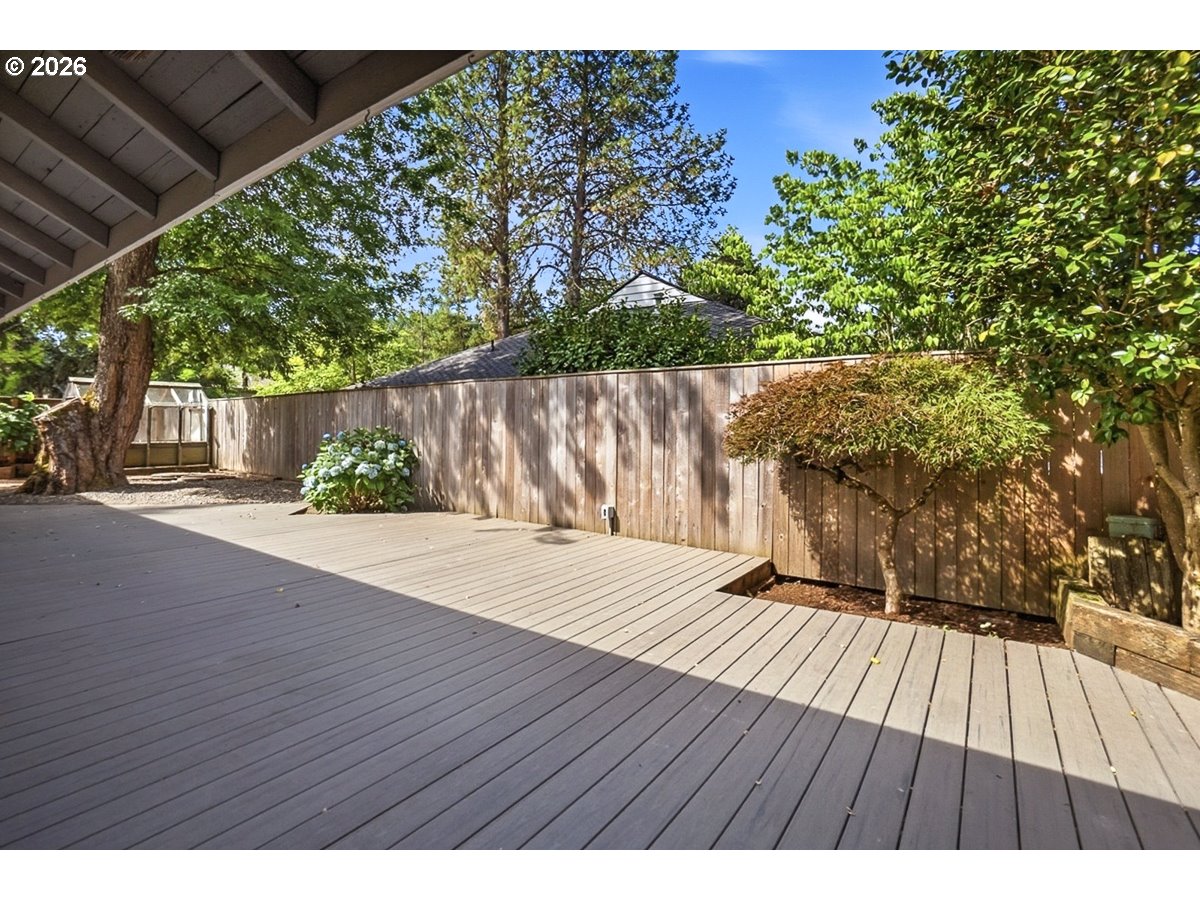 5905 Southwest Glenbrook Road Beaverton, OR 97007 - Photo 34 of 46 Gallery Image 34