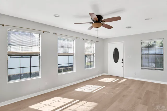 $180,000 | 21 North Harris Street, Pensacola, FL 32507