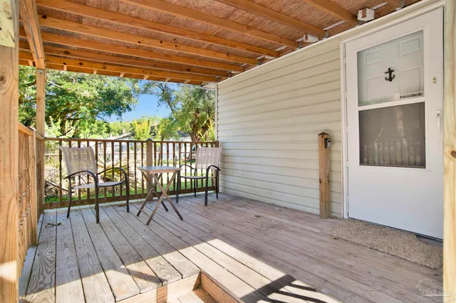 $180,000 | 21 North Harris Street, Pensacola, FL 32507