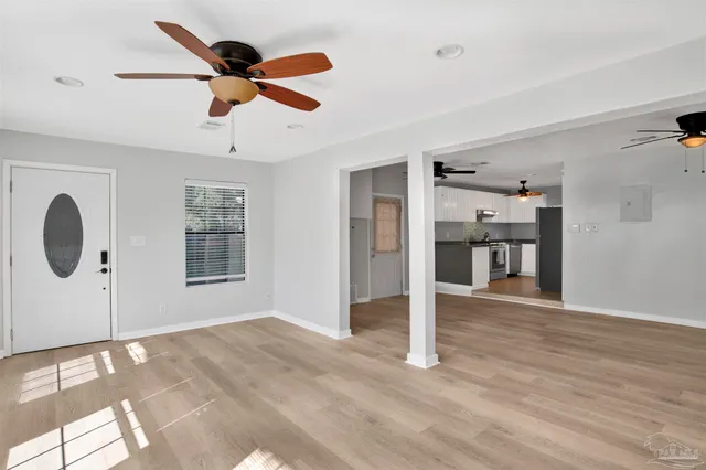 $180,000 | 21 North Harris Street, Pensacola, FL 32507